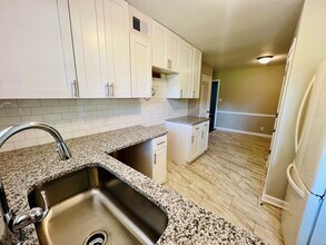 3821 Rosehaven Dr in Charlotte, NC - Building Photo - Building Photo