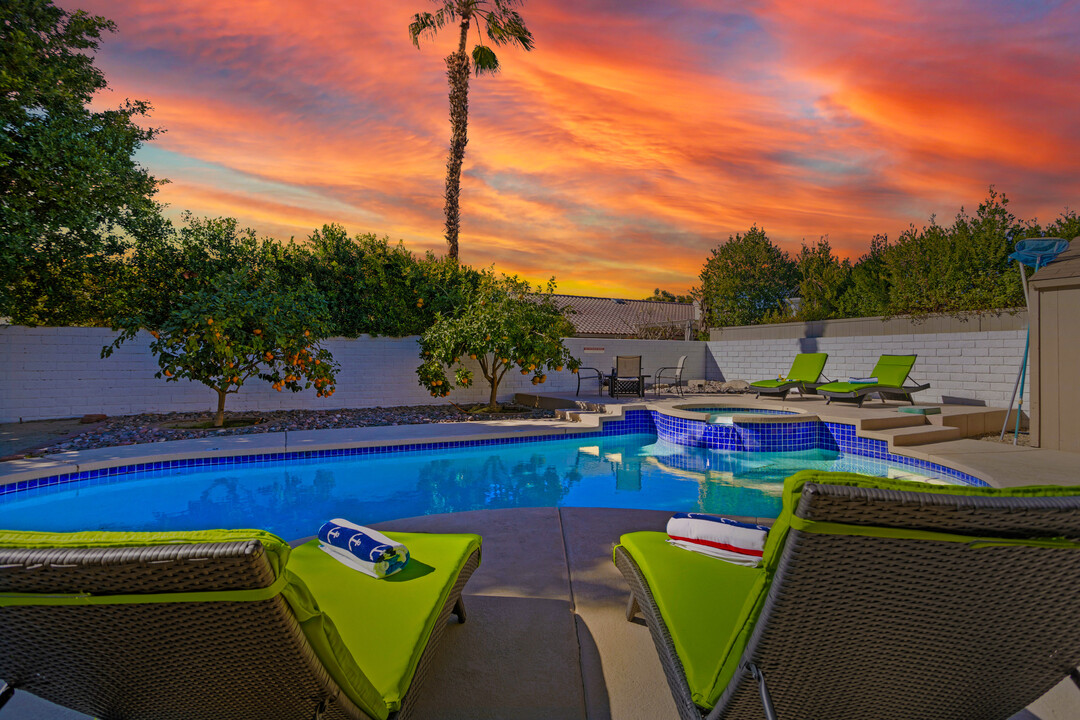 44185 Camino Lavanda in La Quinta, CA - Foto de edificio