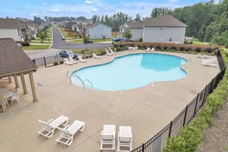 125 Viewmont Dr in Duncan, SC - Foto de edificio - Building Photo