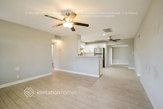 17202 N 15th Ave in Phoenix, AZ - Building Photo - Building Photo