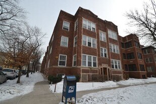 5023 N Winchester Ave, Unit 3 in Chicago, IL - Building Photo