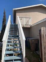 158 E Ramona St in Ventura, CA - Building Photo