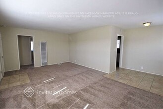 1623 W 110th St in Los Angeles, CA - Building Photo - Building Photo