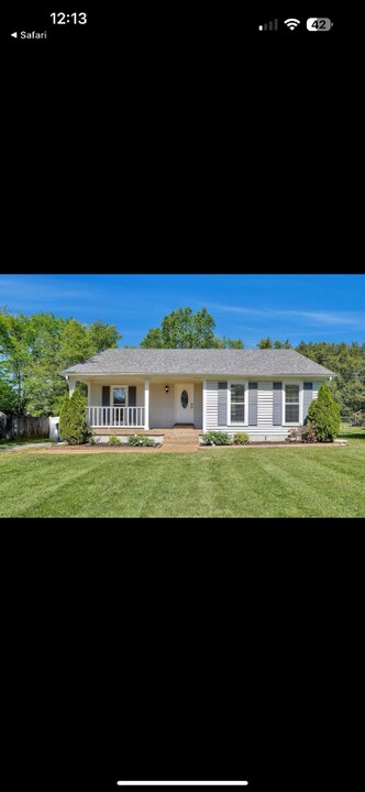 1017 Rolling Meadow Dr in Mount Juliet, TN - Building Photo
