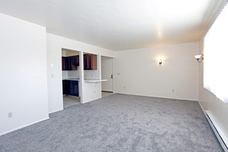 Rock Creek in Billings, MT - Building Photo - Interior Photo
