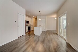 715 Station Blvd in Elburn, IL - Building Photo - Building Photo