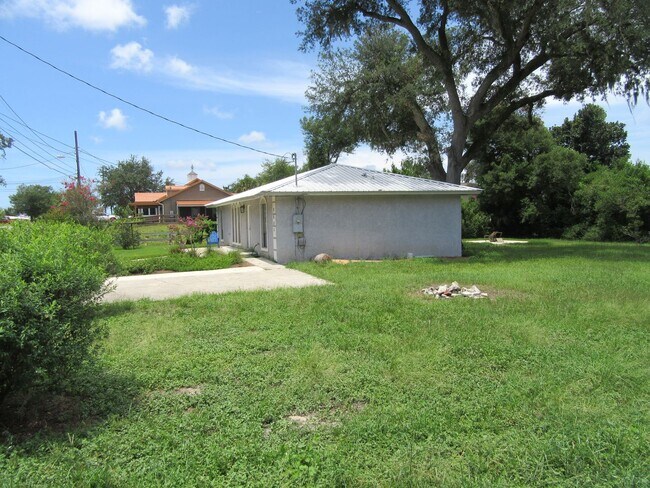 2602 W 12th St in Panama City, FL - Building Photo - Building Photo