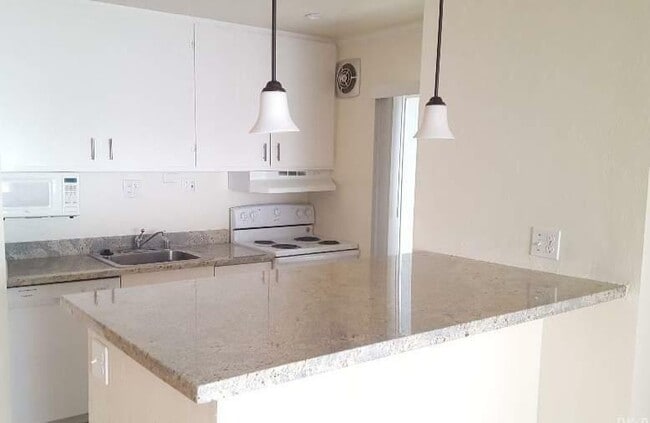 property at 1880 California St