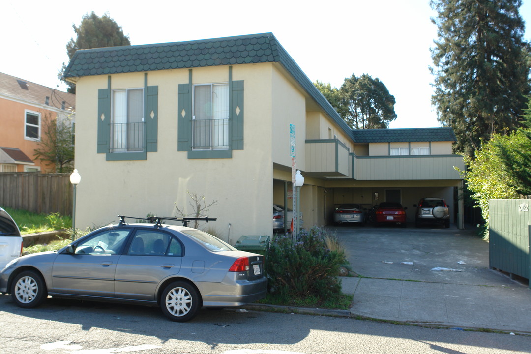 2022 Virginia St in Berkeley, CA - Building Photo