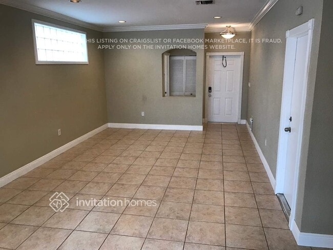 11205 Sunview Way in Hollywood, FL - Building Photo - Building Photo