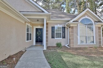 318 Preston Chase Dr in Peachtree City, GA - Building Photo - Building Photo