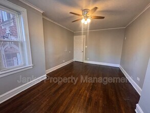 5903 W Huron St in Chicago, IL - Building Photo - Building Photo