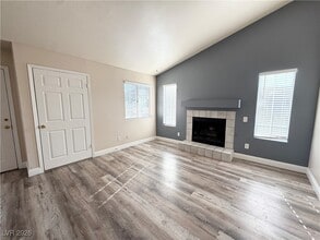 4648 Krissylouise Way in Las Vegas, NV - Building Photo - Building Photo