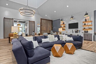 Barclay Chase Apartment Homes in Marlton, NJ - Building Photo - Building Photo