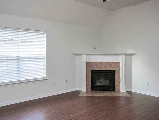 5810 Bedford Loop E in Southaven, MS - Building Photo - Building Photo