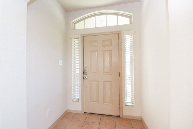 property at 2106 Harmon Crest Ct