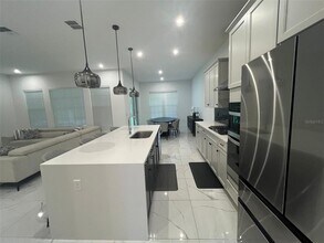 7537 Estuary Lk Lp in Kissimmee, FL - Building Photo - Building Photo