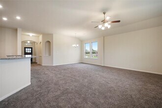 1435 Alice Dr in Beaumont, TX - Building Photo - Building Photo