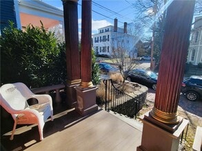92 Pelham St in Newport, RI - Building Photo - Building Photo