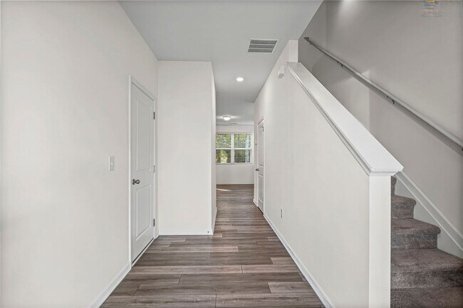 405 Kings Cross Wy in Cartersville, GA - Building Photo - Building Photo