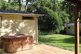 1515 Morrow St in Austin, TX - Building Photo - Building Photo