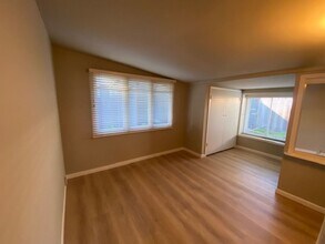 148 Forest Ave in Pacific Grove, CA - Building Photo - Building Photo