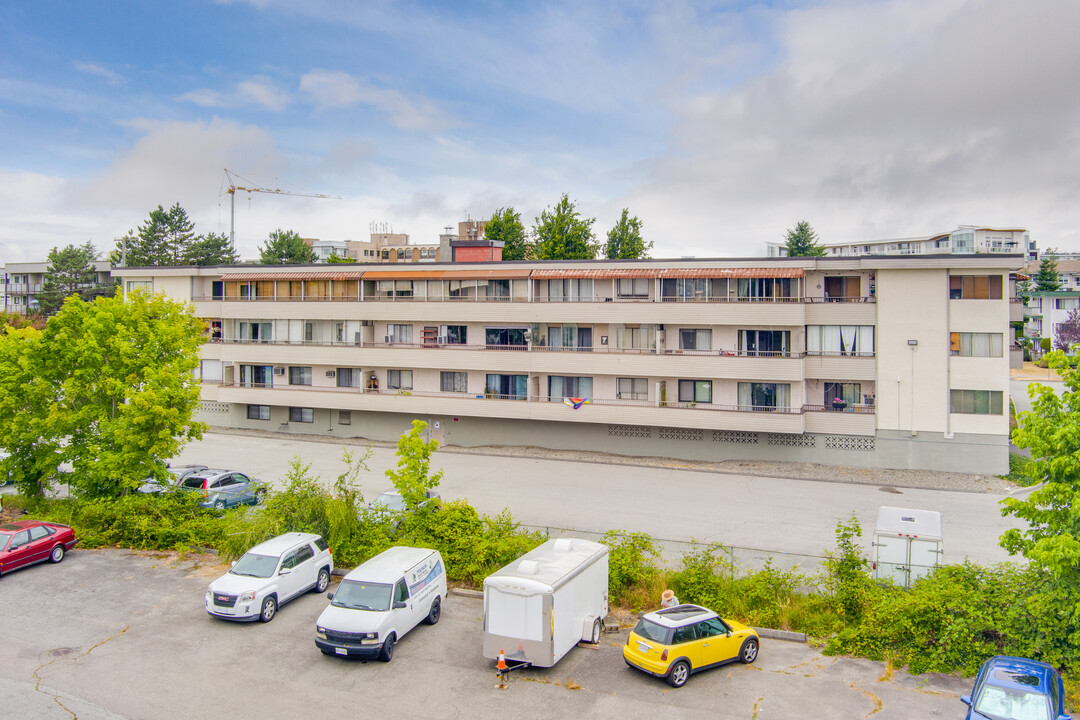 Ridgewood Manor in Langley, BC - Building Photo