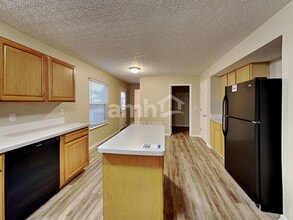 42 Purple Finch Loop in Etna, OH - Foto de edificio - Building Photo