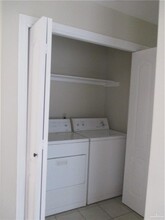 808 W Bronze Dr-Unit -D in Pharr, TX - Building Photo - Building Photo