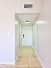 3300 NE 10th Terrace in Pompano Beach, FL - Building Photo - Building Photo