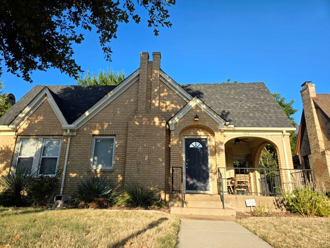 3317 Rogers Ave in Fort Worth, TX - Foto de edificio - Building Photo