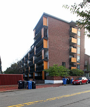 351 Harvard St in Cambridge, MA - Foto de edificio - Building Photo