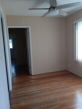 2100 N Verdugo Rd, Unit B in Glendale, CA - Building Photo - Building Photo