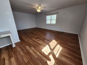 900 W 16th St in Russellville, AR - Building Photo - Building Photo