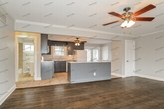 118 Martigney Dr in St. Louis, MO - Building Photo - Building Photo