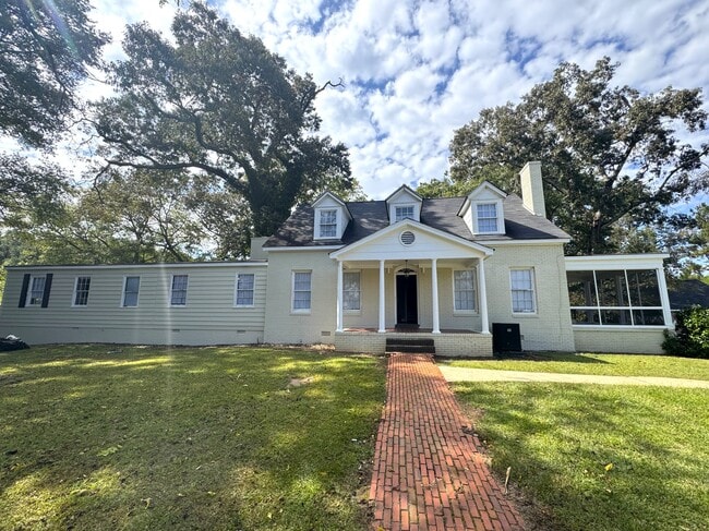 property at 1020 Cherry Hills Ct
