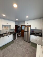 1819 4th St NE, Unit 1 in Minneapolis, MN - Foto de edificio - Building Photo