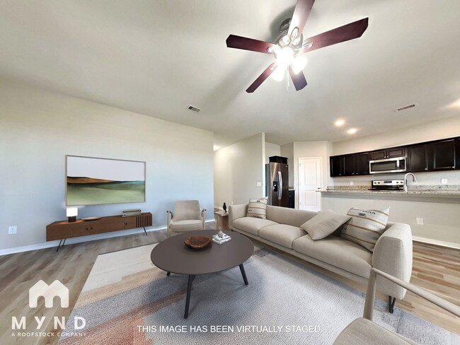 1061 Spindletree Ln