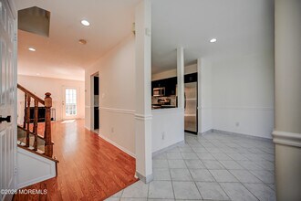 214 Paddington Ct in Englishtown, NJ - Building Photo - Building Photo