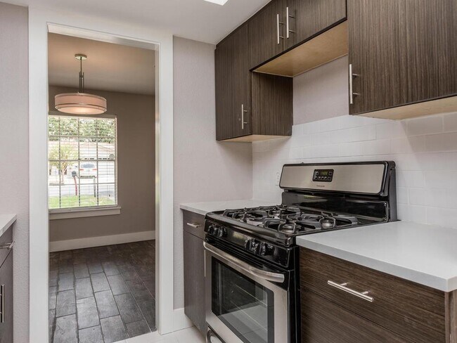 3910 Hillside Dr in Round Rock, TX - Building Photo - Building Photo