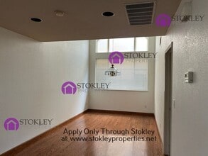 4725 Country Hls Dr in Antioch, CA - Building Photo - Building Photo