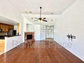 2006 W J St in Jenks, OK - Building Photo - Building Photo