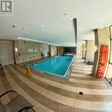 2470 Prince Michael Drive in Oakville, ON - Building Photo - Building Photo