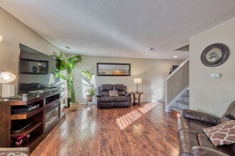 10981 York St in Northglenn, CO - Building Photo - Building Photo