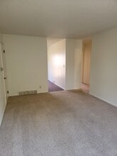 2629 24th St, Unit C in Rock Island, IL - Foto de edificio - Building Photo