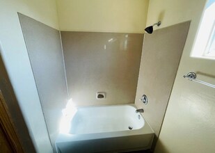 1188 N Riverview Blvd in Tucson, AZ - Building Photo - Building Photo