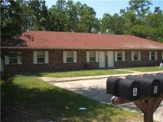 3409 53rd Ave in Gulfport, MS - Foto de edificio