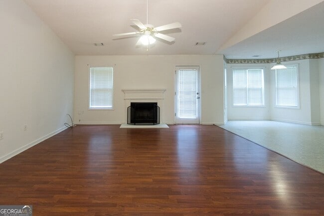 2804 James Henry Dr in Dacula, GA - Building Photo - Building Photo
