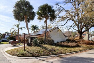 7814 Cypress Point Ct in Jacksonville, FL - Building Photo - Building Photo