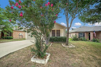 27110 Saddlefoot Way in San Antonio, TX - Building Photo - Building Photo